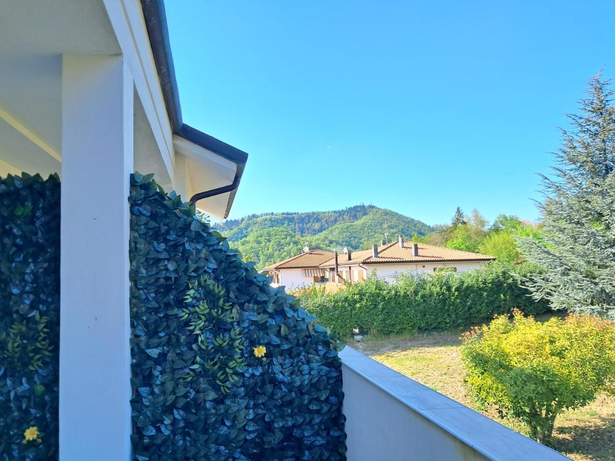 Monte San Pietro Terrazzaponente Bed & Breakfast エクステリア 写真