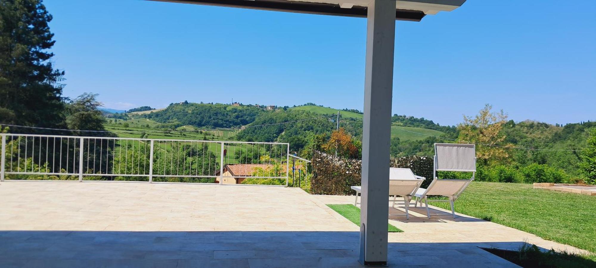 Monte San Pietro Terrazzaponente Bed & Breakfast エクステリア 写真