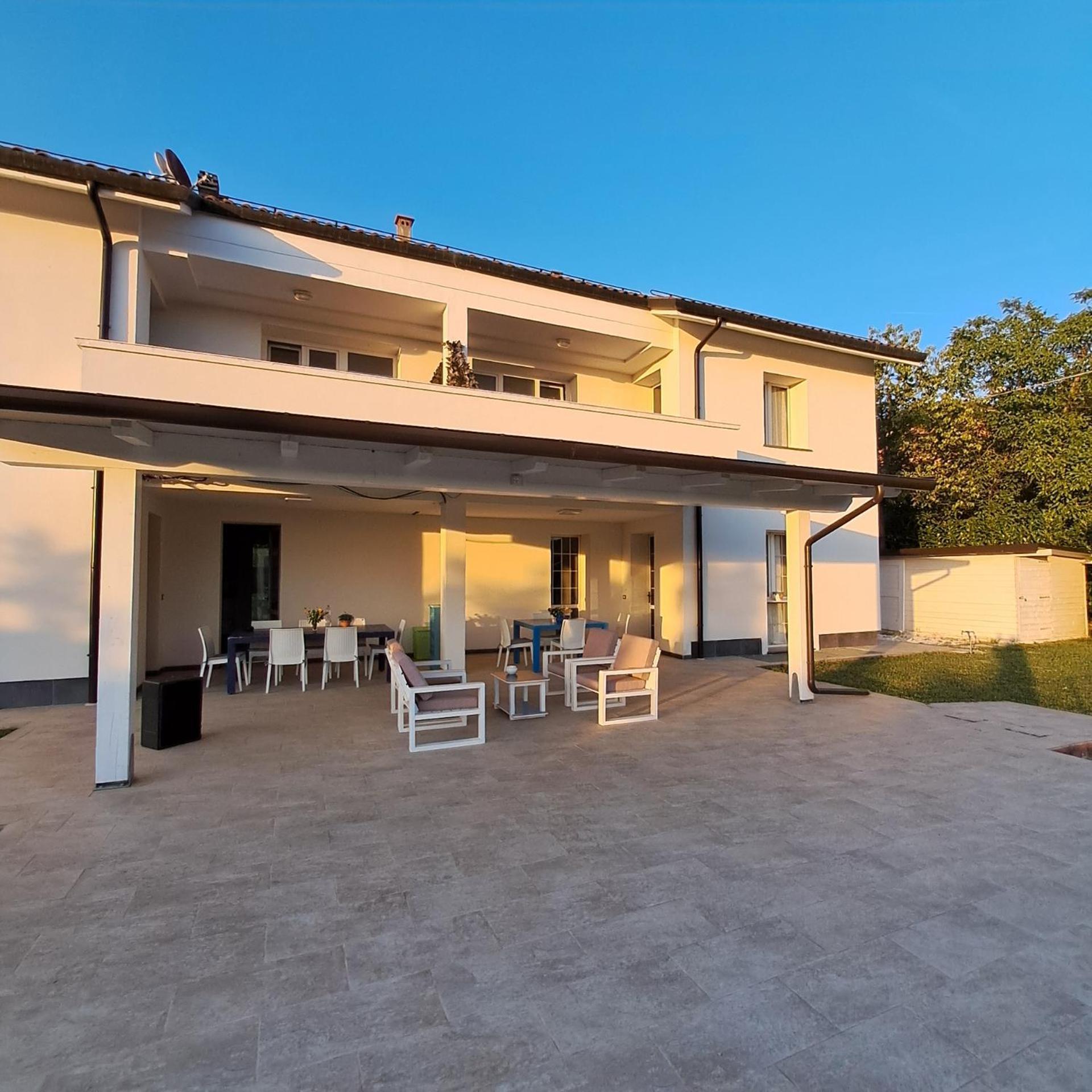 Monte San Pietro Terrazzaponente Bed & Breakfast エクステリア 写真