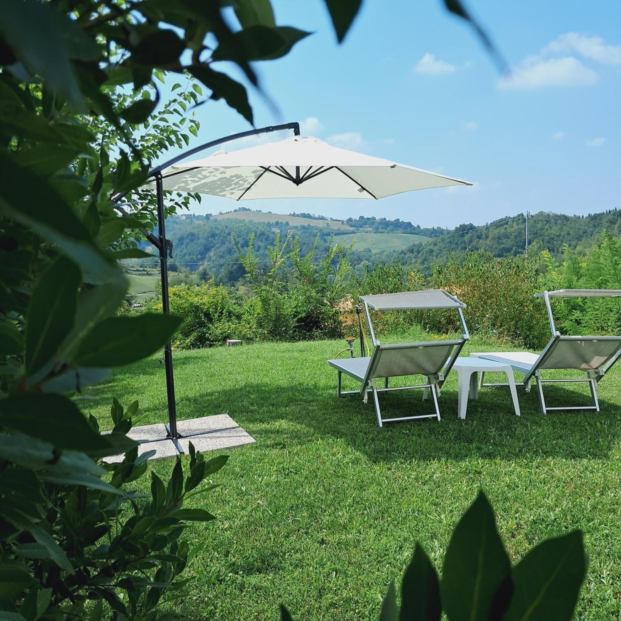 Monte San Pietro Terrazzaponente Bed & Breakfast エクステリア 写真